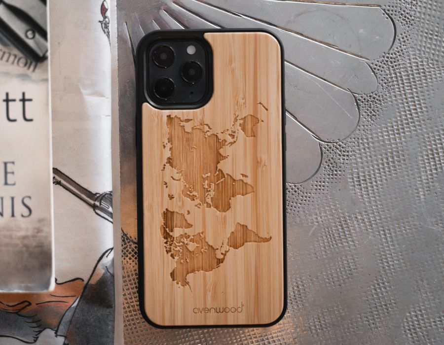 WORLD iPhone Air Backcase